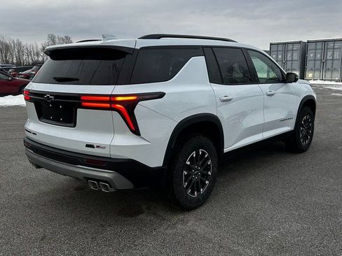 New 2026 Chevrolet Traverse Z71 w/ Driver Confidence Package image 3