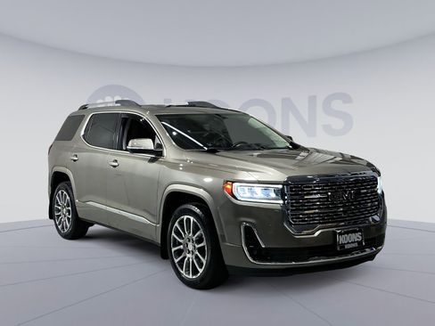 Used 2023 GMC Acadia Denali w/ Denali Ultimate Package image 18