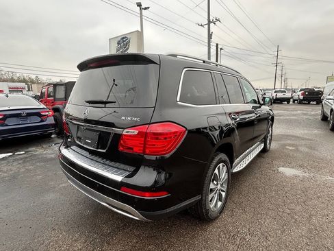 Used 2016 Mercedes-Benz GL 320 BlueTEC 4MATIC w/ Premium I Package image 5