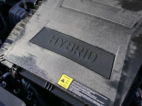 Used 2018 Kia Niro LX image 28