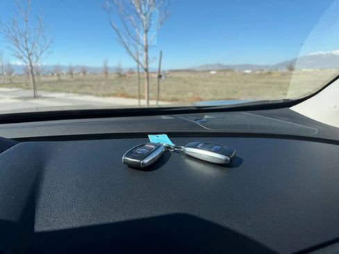 Used 2023 Subaru Ascent Limited image 34