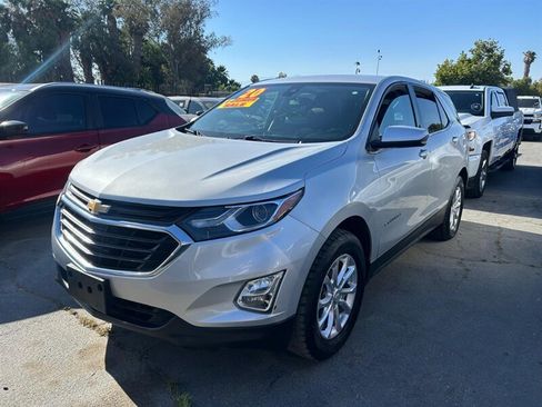 Used 2020 Chevrolet Equinox LT w/ Driver Convenience Package AWD/4WD image 5