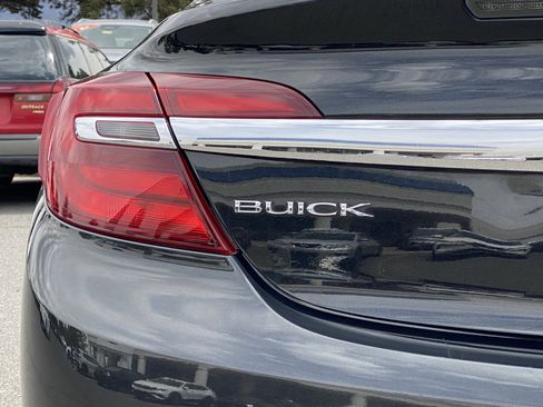 Used 2015 Buick Regal Premium w/ Experience Buick Package FWD image 20