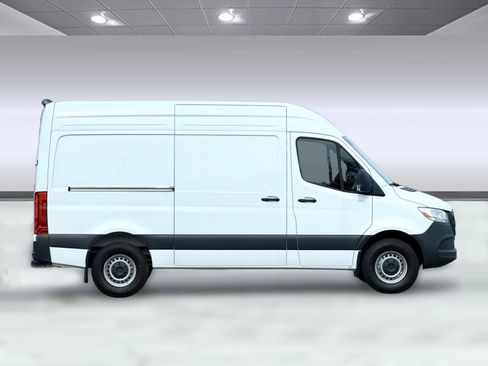 New 2025 Mercedes-Benz Sprinter 2500 image 6