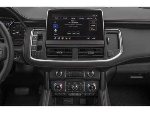 Used 2023 GMC Yukon AT4 w/ AT4 Premium Plus Package AWD/4WD image 7