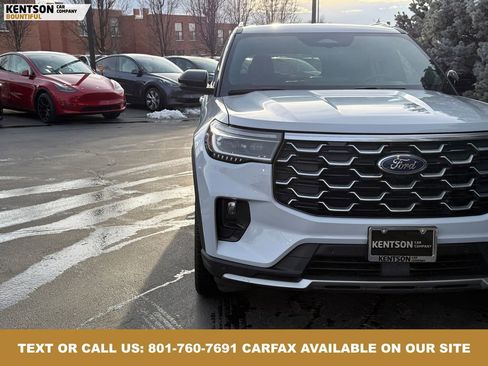 Used 2025 Ford Explorer Platinum w/ LUX Leather Package image 14