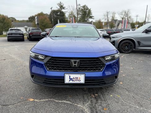 Used 2024 Honda Accord Sport image 10