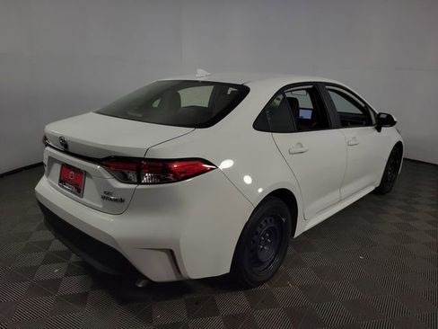 Used 2024 Toyota Corolla LE image 8