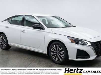 Used 2025 Nissan Altima 2.5 SV