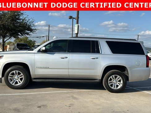 Used 2020 Chevrolet Suburban LT image 8