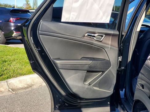 New 2026 Kia Sportage EX image 11