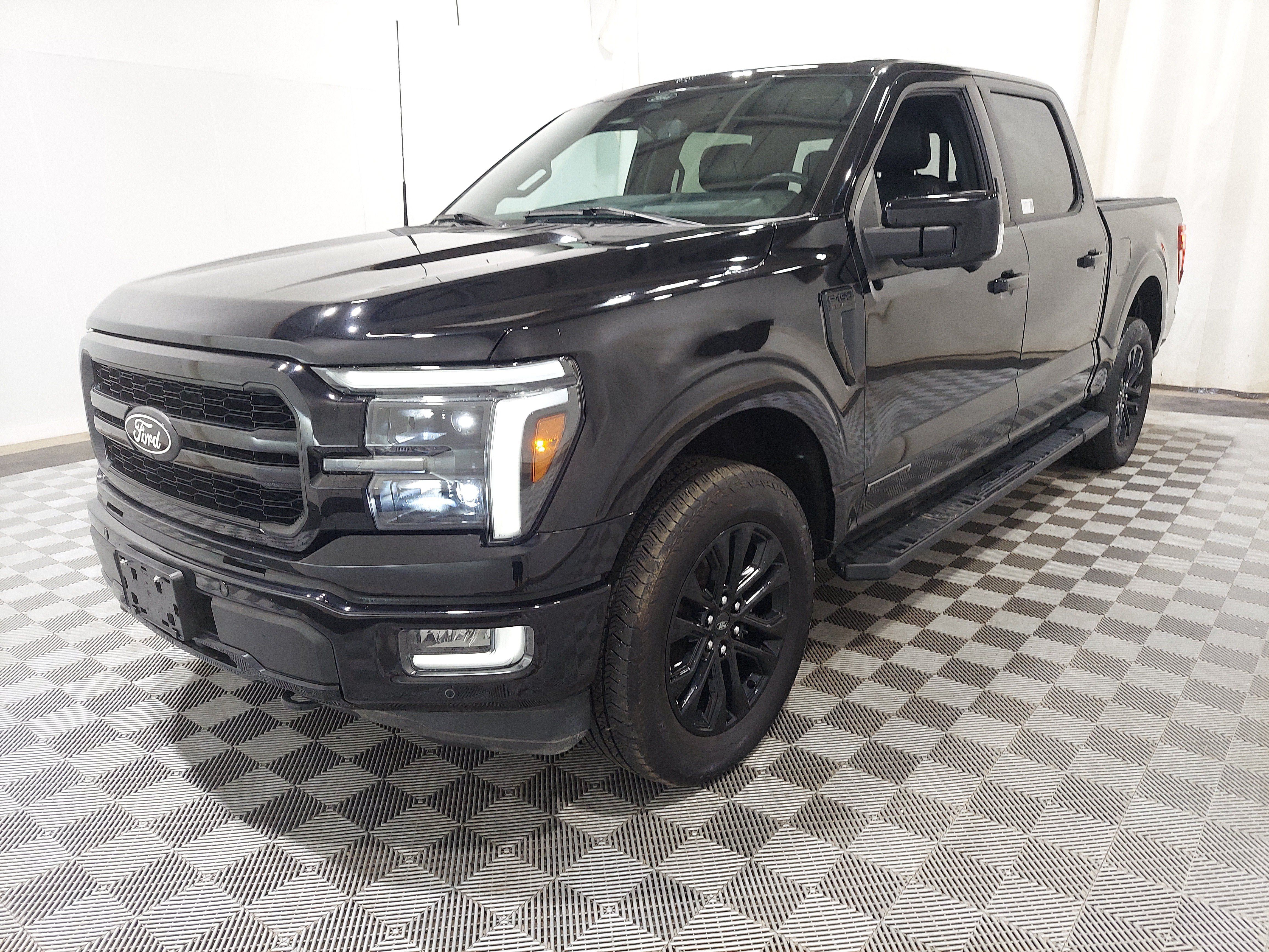 Used 2024 Ford F150 Lariat w/ Equipment Group 502A High AWD/4WD image 1