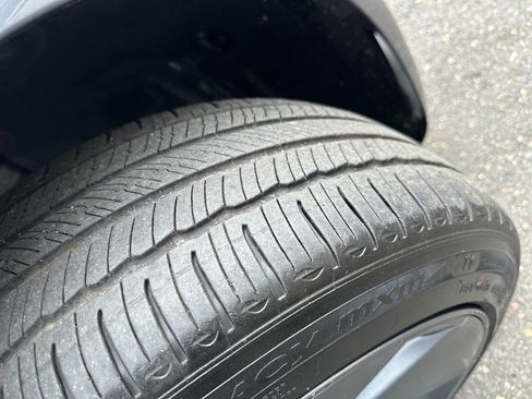 Used 2023 Tesla Model 3 Standard Range image 18