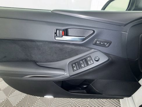 Used 2019 Toyota Avalon Touring w/ Advanced Safety Package FWD image 15