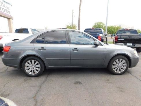 Used 2010 Hyundai Sonata GLS image 8