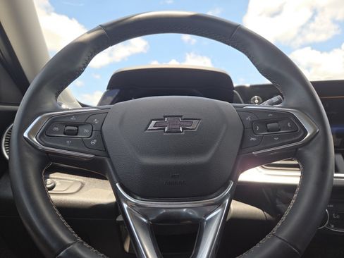 Used 2024 Chevrolet Trax ACTIV FWD image 24