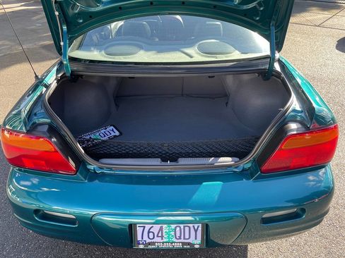 Used 1998 Chrysler Sebring LXi FWD image 10