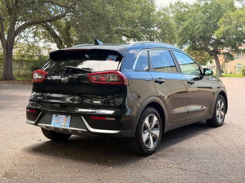 Used 2019 Kia Niro LX FWD image 5