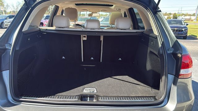 Used 2018 Mercedes-Benz GLC 300 image 11