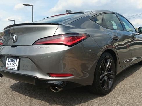 Used 2023 Acura Integra A-Spec image 5