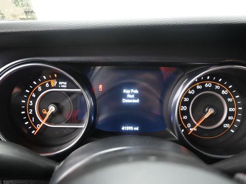 Used 2022 Jeep Gladiator Sport AWD/4WD image 14
