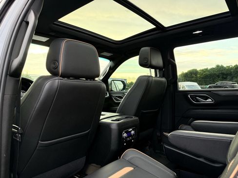 Used 2021 GMC Yukon AT4 AWD/4WD image 25