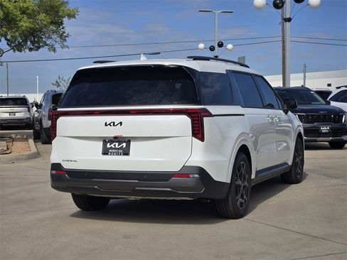 New 2026 Kia Carnival SX Prestige image 4