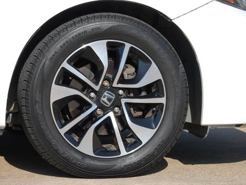 Used 2014 Honda Civic EX image 30