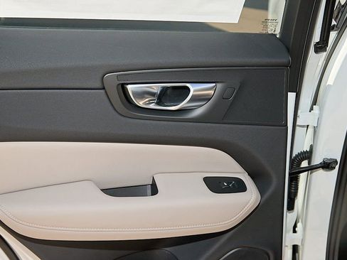 New 2026 Volvo XC60 B5 Plus w/ Protection Package Premier image 18