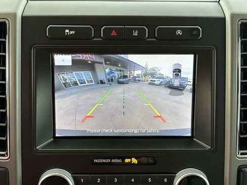 Certified 2021 Ford Expedition XLT image 27