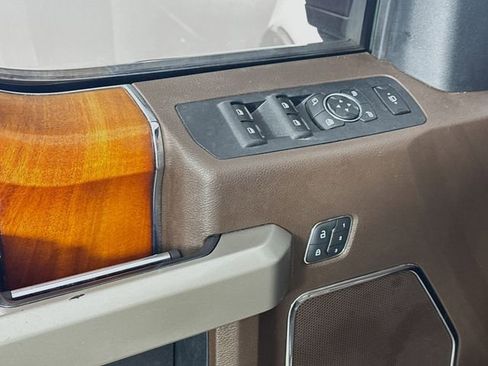 Used 2019 Ford F250 King Ranch w/ King Ranch Ultimate Package image 21