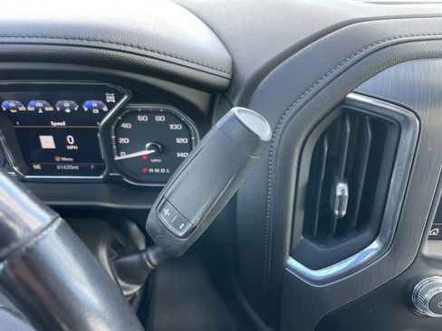 Used 2022 GMC Sierra 2500 Denali image 13