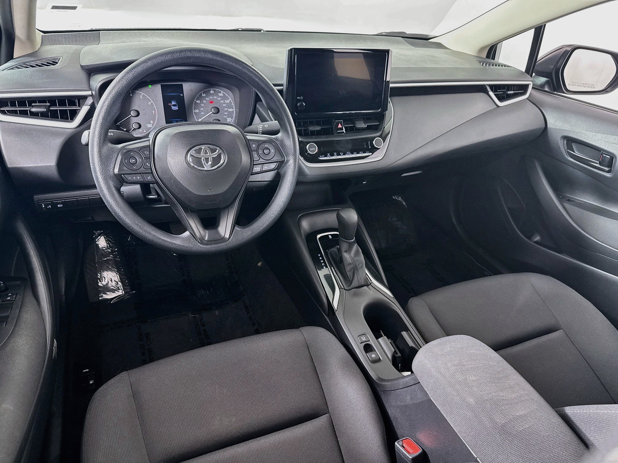 Certified 2025 Toyota Corolla LE FWD image 18