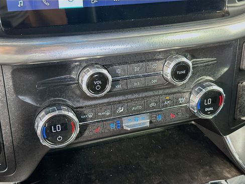 Used 2021 Ford F150 Lariat AWD/4WD image 16