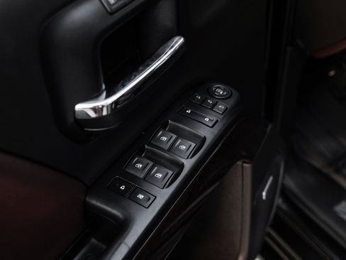 Used 2018 Chevrolet Silverado 2500 High Country w/ Duramax Plus Package image 35