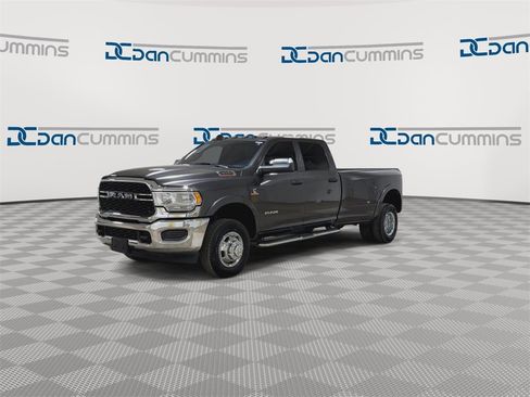 Used 2022 RAM 3500 Tradesman image 5