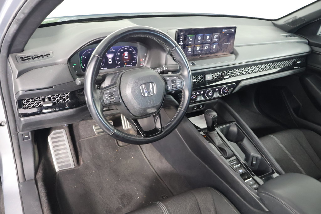 Used 2024 Honda Accord Sport image 14