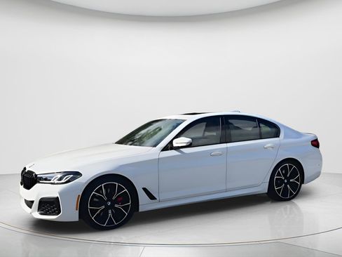 Certified 2023 BMW 540i w/ M Sport Package image 4