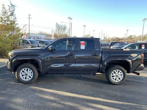 New 2026 Toyota Tacoma SR5 image 5