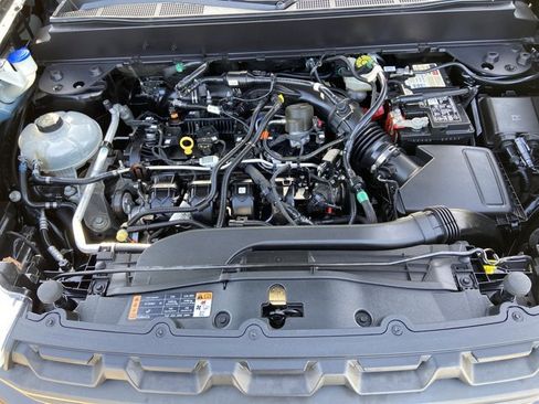 Used 2022 Ford Maverick XL image 26