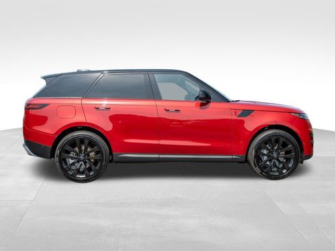 New 2025 Land Rover Range Rover Sport SE image 8