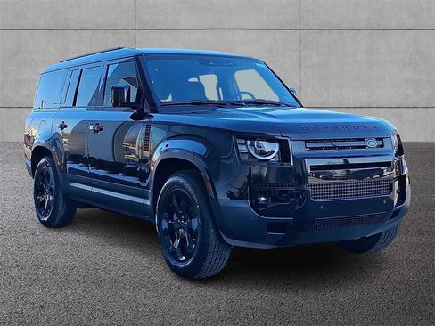 New 2026 Land Rover Defender 130 S image 2