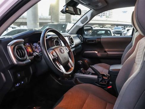 Used 2022 Toyota Tacoma SR5 image 18