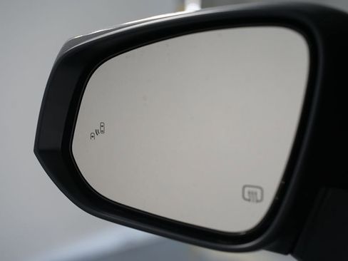 New 2026 Toyota Highlander XLE image 26