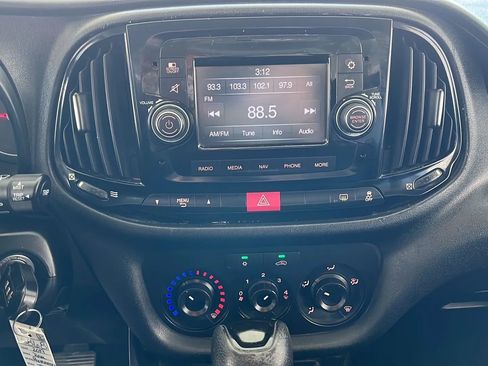 Used 2019 RAM ProMaster City Tradesman SLT image 8