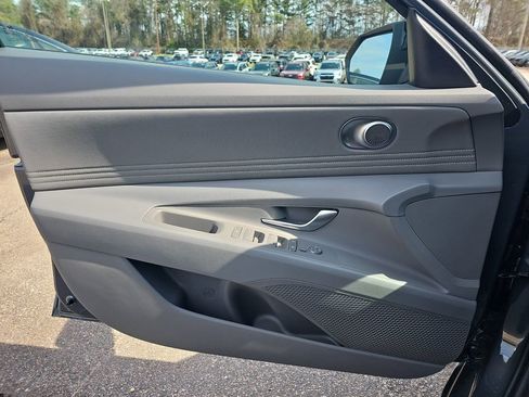 New 2026 Hyundai Elantra SEL Sport Premium FWD image 28