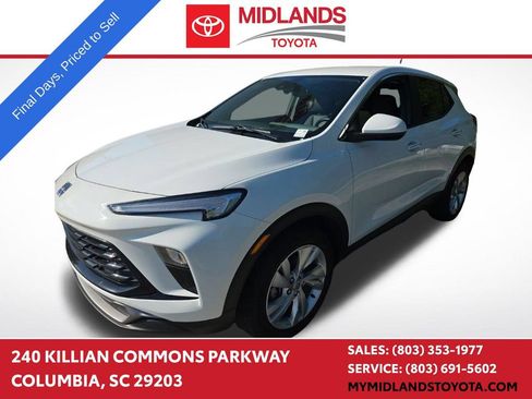 Used 2025 Buick Encore GX Preferred FWD image 1