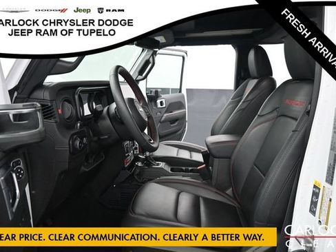 Used 2024 Jeep Wrangler Unlimited Rubicon AWD/4WD image 12