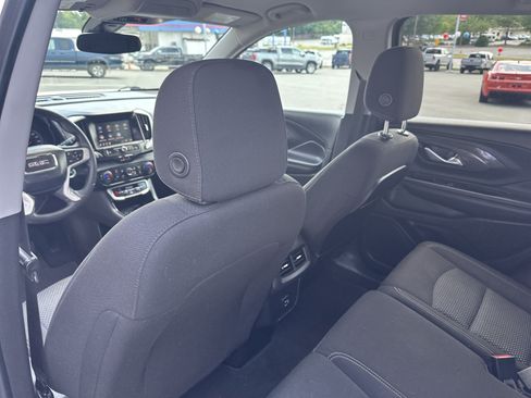 Used 2022 GMC Terrain SLE w/ Driver Convenience Package AWD/4WD image 18