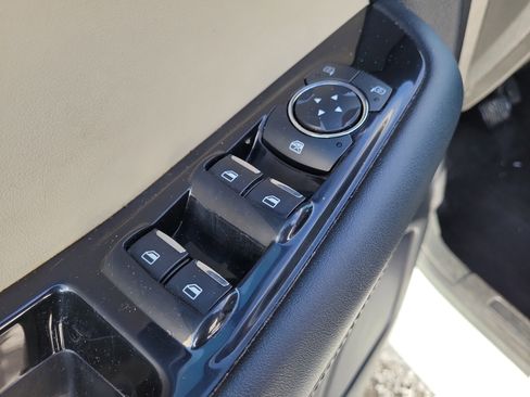 Used 2018 Ford Edge SEL w/ Equipment Group 201A image 17